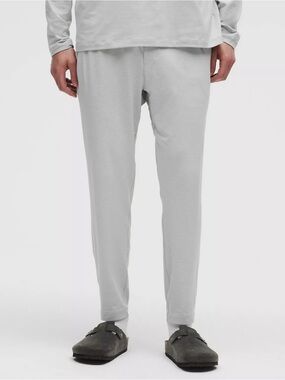 Lululemon soft jersey tapered pant gray joggers men’s M medium sweatpants